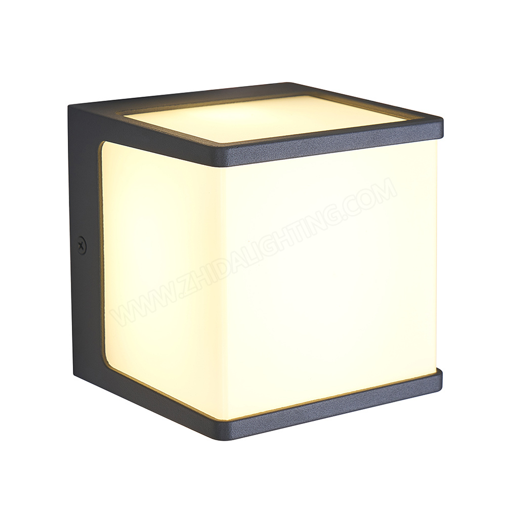 LED Wall Light No.1840